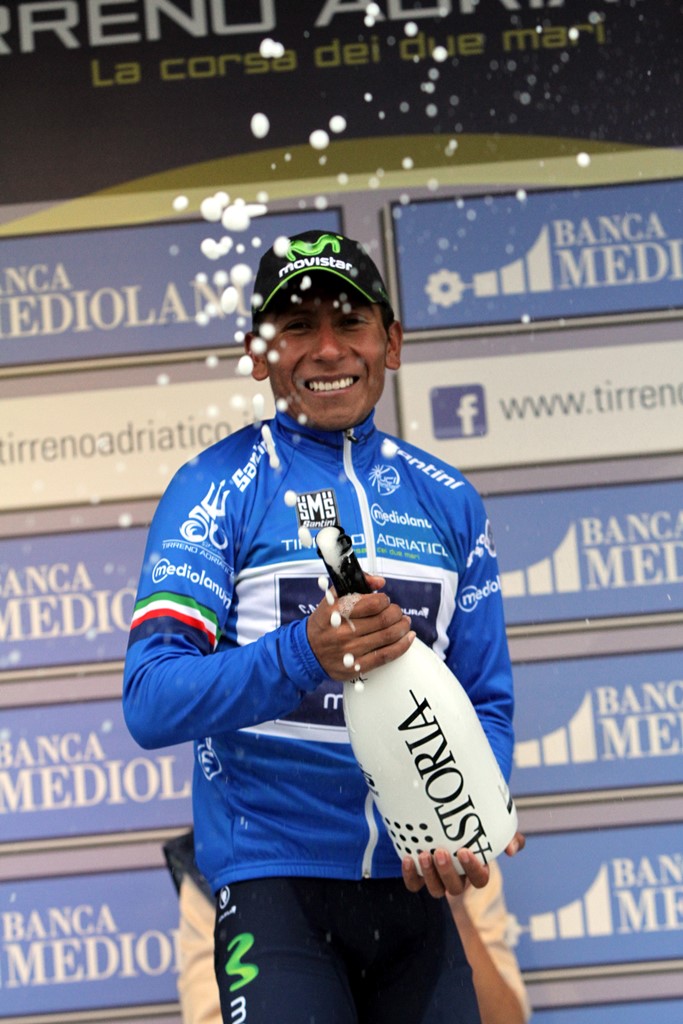 Nairo Quintana Tirreno Adriatico 2015 6^ tappa podio maglia azzurra